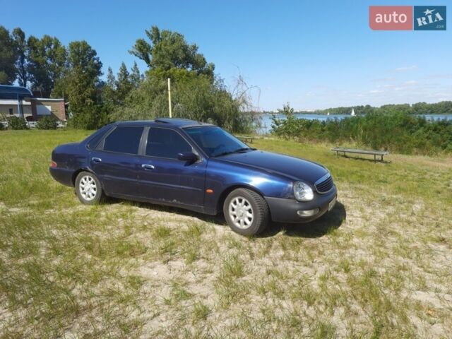 Синий Форд Скорпио, объемом двигателя 2.3 л и пробегом 325 тыс. км за 3000 $, фото 1 на Automoto.ua