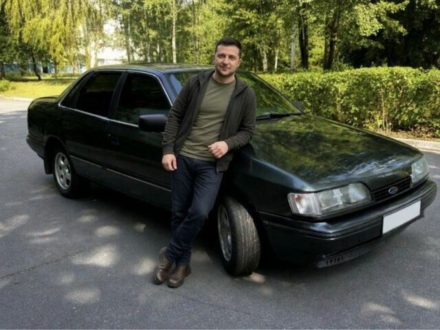 Зелений Форд Скорпіо, об'ємом двигуна 2 л та пробігом 246 тис. км за 1040 $, фото 1 на Automoto.ua