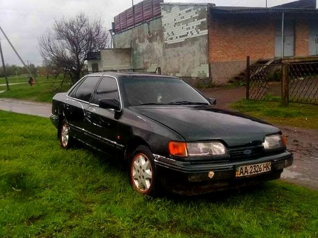 Зелений Форд Скорпіо, об'ємом двигуна 2 л та пробігом 241 тис. км за 850 $, фото 1 на Automoto.ua