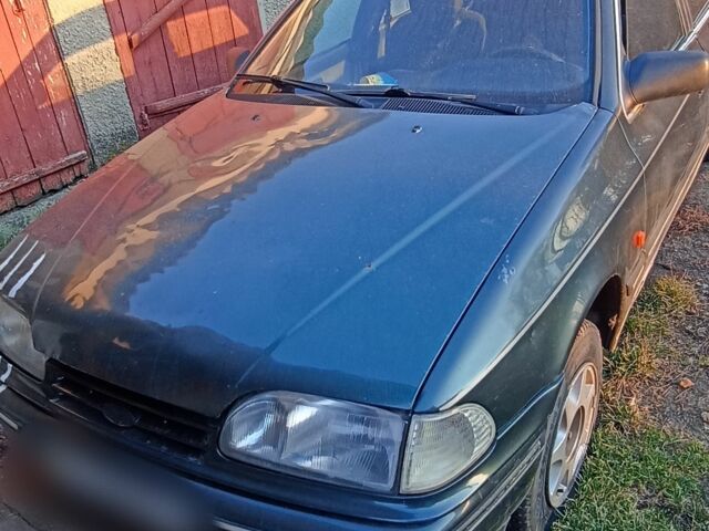 Зеленый Форд Скорпио, объемом двигателя 2 л и пробегом 400 тыс. км за 339 $, фото 1 на Automoto.ua