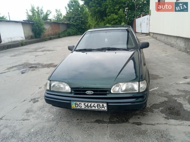 Зелений Форд Скорпіо, об'ємом двигуна 2.9 л та пробігом 253 тис. км за 2100 $, фото 1 на Automoto.ua