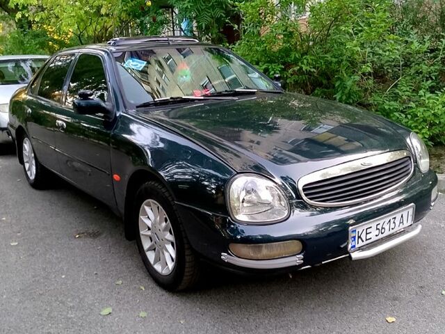 Зелений Форд Скорпіо, об'ємом двигуна 2 л та пробігом 196 тис. км за 3050 $, фото 1 на Automoto.ua