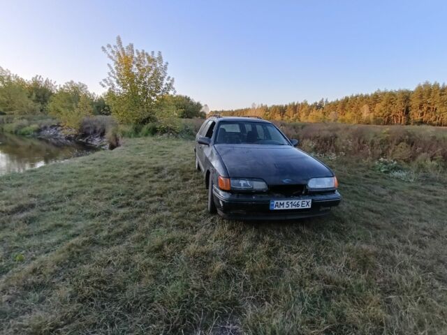 Зелений Форд Скорпіо, об'ємом двигуна 2 л та пробігом 354 тис. км за 698 $, фото 1 на Automoto.ua