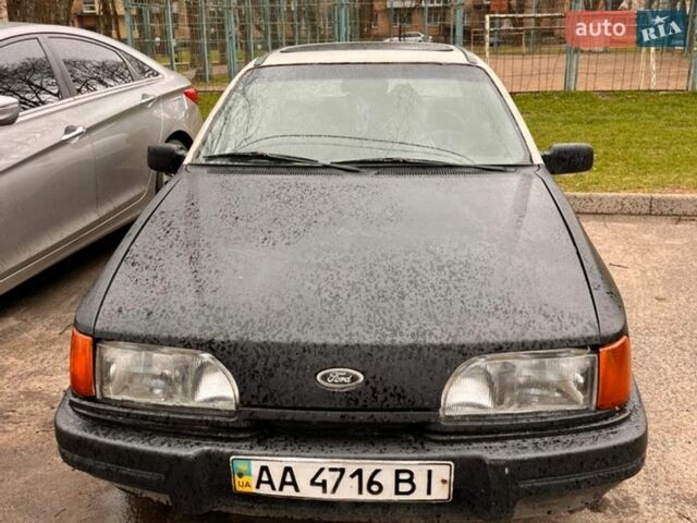 Белый Форд Сиерра, объемом двигателя 2 л и пробегом 65 тыс. км за 650 $, фото 1 на Automoto.ua