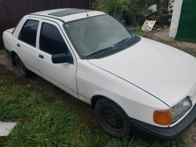 Білий Форд Сієрра, об'ємом двигуна 2.3 л та пробігом 1000 тис. км за 232 $, фото 1 на Automoto.ua