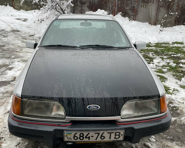 Білий Форд Сієрра, об'ємом двигуна 2.3 л та пробігом 300 тис. км за 1000 $, фото 1 на Automoto.ua