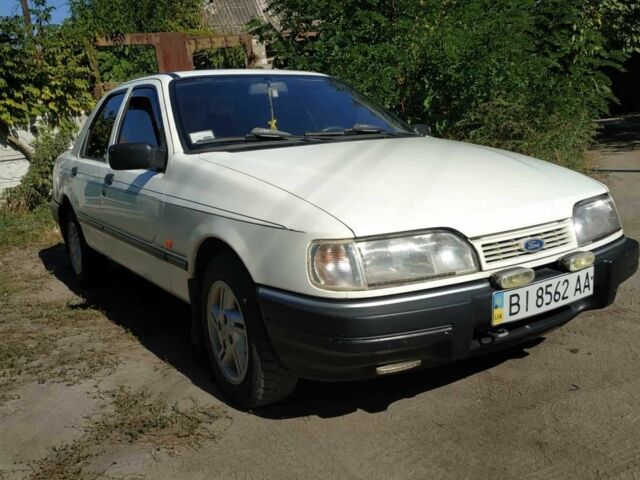 Білий Форд Сієрра, об'ємом двигуна 2 л та пробігом 3 тис. км за 1453 $, фото 1 на Automoto.ua