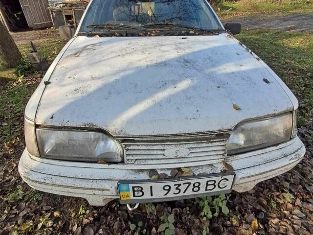 Белый Форд Сиерра, объемом двигателя 0 л и пробегом 400 тыс. км за 500 $, фото 1 на Automoto.ua
