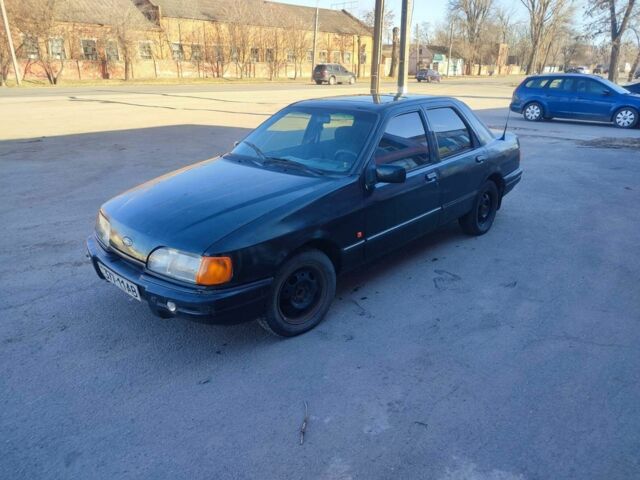 Черный Форд Сиерра, объемом двигателя 2 л и пробегом 240 тыс. км за 600 $, фото 1 на Automoto.ua