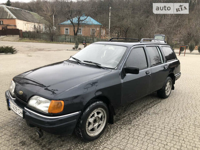 Чорний Форд Сієрра, об'ємом двигуна 1.95 л та пробігом 200 тис. км за 850 $, фото 1 на Automoto.ua
