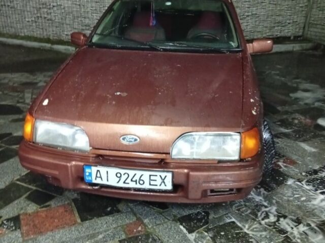 Коричневый Форд Сиерра, объемом двигателя 1.6 л и пробегом 100 тыс. км за 589 $, фото 1 на Automoto.ua