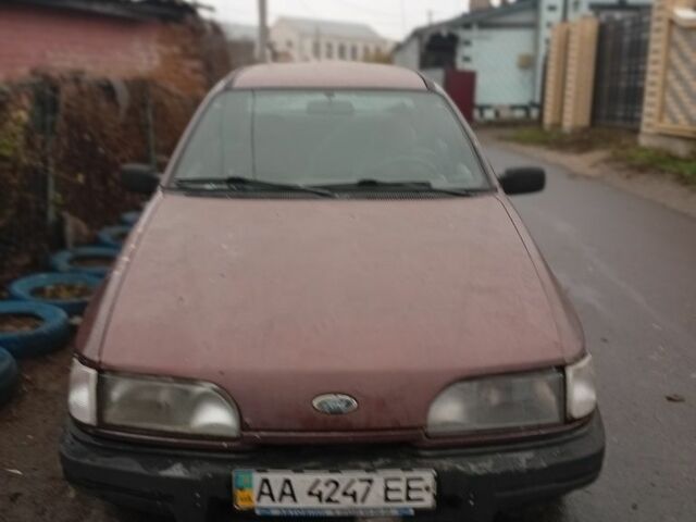 Коричневый Форд Сиерра, объемом двигателя 2 л и пробегом 300 тыс. км за 400 $, фото 1 на Automoto.ua