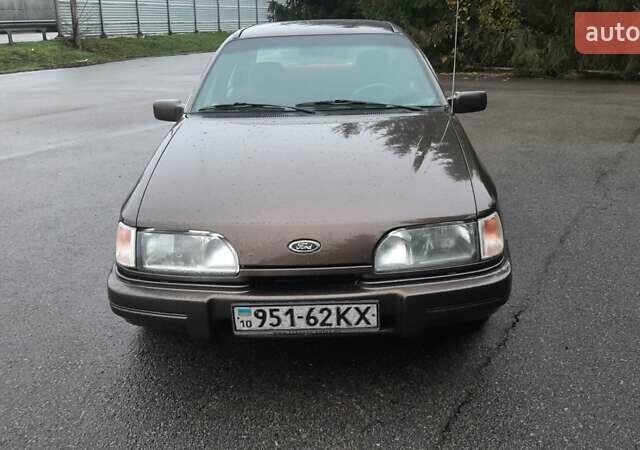Коричневый Форд Сиерра, объемом двигателя 0 л и пробегом 40 тыс. км за 3100 $, фото 1 на Automoto.ua