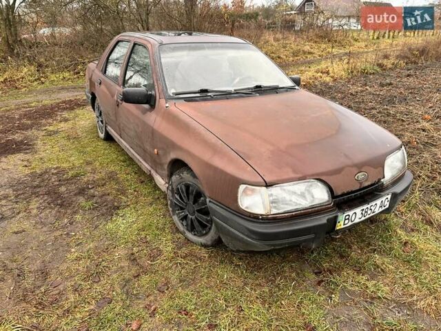 Коричневий Форд Сієрра, об'ємом двигуна 2 л та пробігом 230 тис. км за 750 $, фото 1 на Automoto.ua