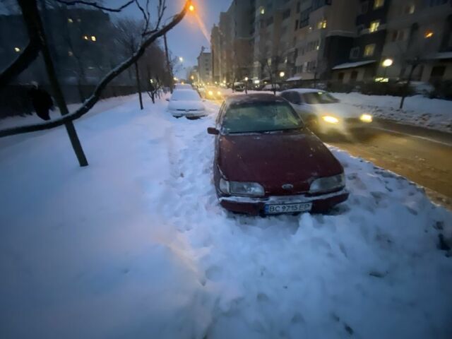 Червоний Форд Сієрра, об'ємом двигуна 2 л та пробігом 100 тис. км за 490 $, фото 1 на Automoto.ua