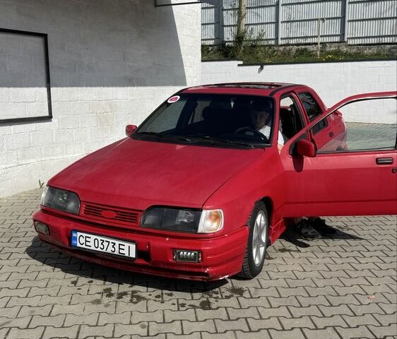 Червоний Форд Сієрра, об'ємом двигуна 2 л та пробігом 150 тис. км за 1500 $, фото 1 на Automoto.ua