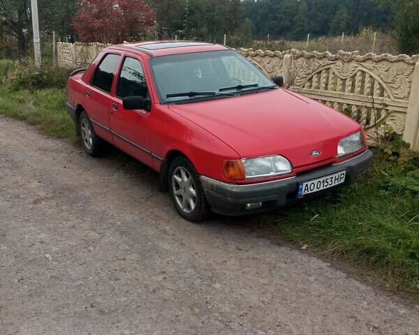 Червоний Форд Сієрра, об'ємом двигуна 2 л та пробігом 35 тис. км за 900 $, фото 1 на Automoto.ua