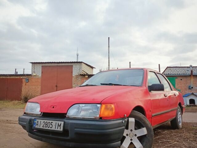 Красный Форд Сиерра, объемом двигателя 2 л и пробегом 69 тыс. км за 700 $, фото 1 на Automoto.ua