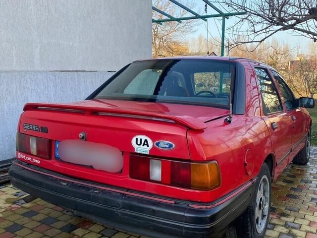 Красный Форд Сиерра, объемом двигателя 1.8 л и пробегом 168 тыс. км за 1200 $, фото 1 на Automoto.ua