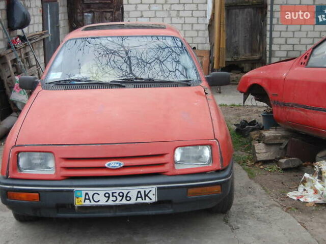 Красный Форд Сиерра, объемом двигателя 2.3 л и пробегом 100 тыс. км за 1600 $, фото 1 на Automoto.ua