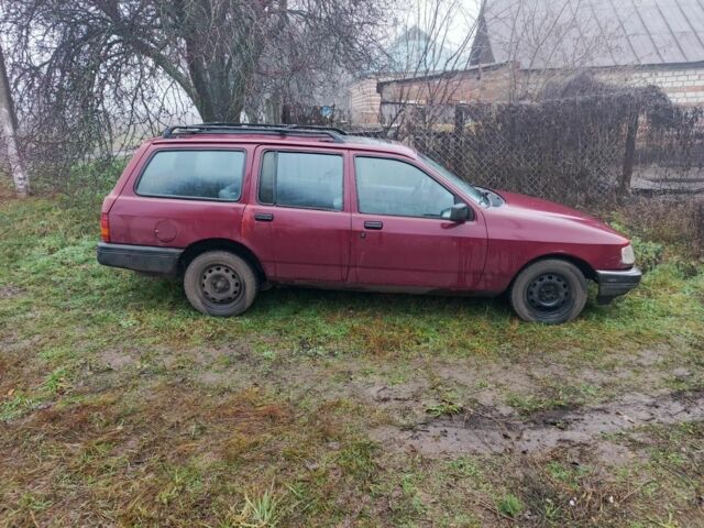 Червоний Форд Сієрра, об'ємом двигуна 0 л та пробігом 72 тис. км за 600 $, фото 1 на Automoto.ua