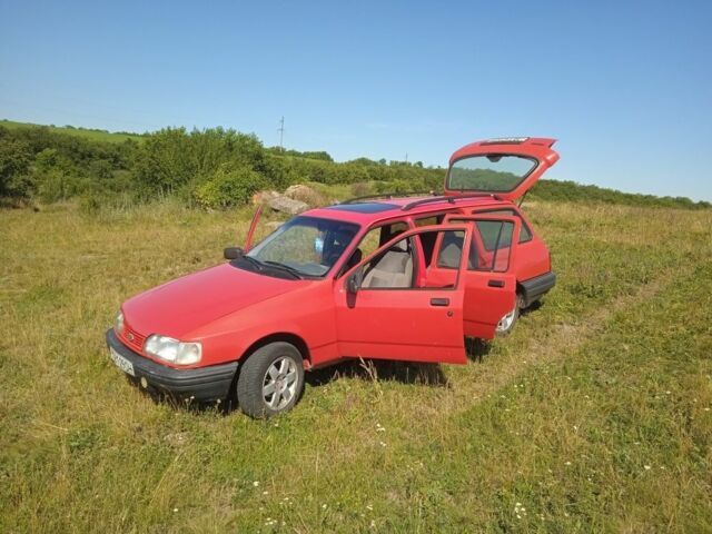 Червоний Форд Сієрра, об'ємом двигуна 2 л та пробігом 300 тис. км за 1200 $, фото 1 на Automoto.ua