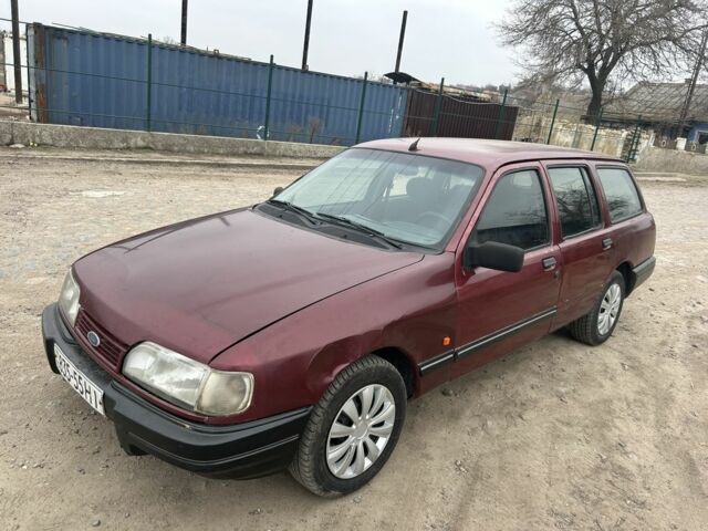 Червоний Форд Сієрра, об'ємом двигуна 1.8 л та пробігом 1000 тис. км за 1600 $, фото 1 на Automoto.ua