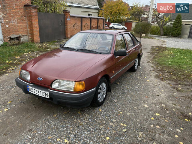 Красный Форд Сиерра, объемом двигателя 1.6 л и пробегом 200 тыс. км за 1450 $, фото 1 на Automoto.ua