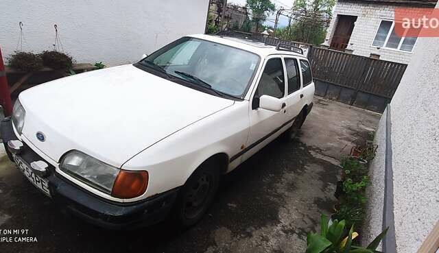 Форд Сієрра, об'ємом двигуна 2 л та пробігом 252 тис. км за 1000 $, фото 1 на Automoto.ua