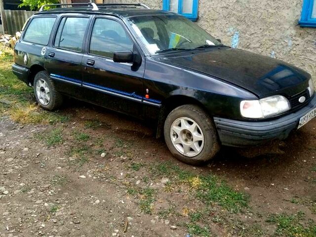 Форд Сиерра, объемом двигателя 2 л и пробегом 111 тыс. км за 1400 $, фото 1 на Automoto.ua