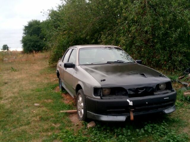 Форд Сиерра, объемом двигателя 2 л и пробегом 310 тыс. км за 750 $, фото 1 на Automoto.ua