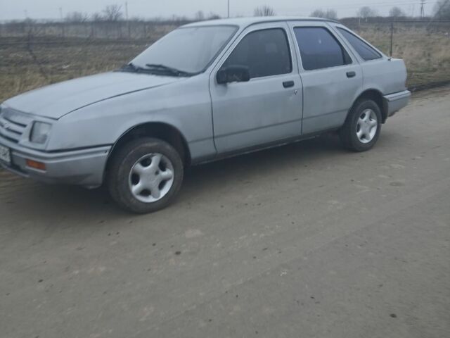 Серый Форд Сиерра, объемом двигателя 0 л и пробегом 320 тыс. км за 600 $, фото 1 на Automoto.ua