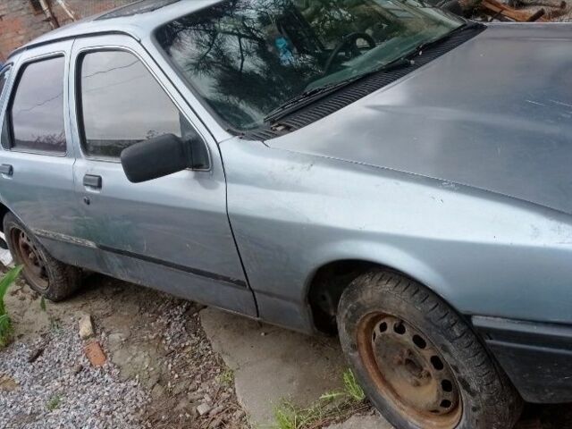 Сірий Форд Сієрра, об'ємом двигуна 0 л та пробігом 250 тис. км за 402 $, фото 1 на Automoto.ua