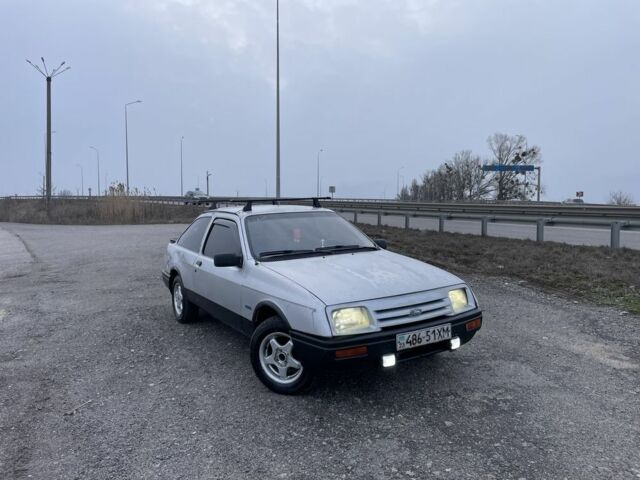 Сірий Форд Сієрра, об'ємом двигуна 0 л та пробігом 100 тис. км за 950 $, фото 1 на Automoto.ua