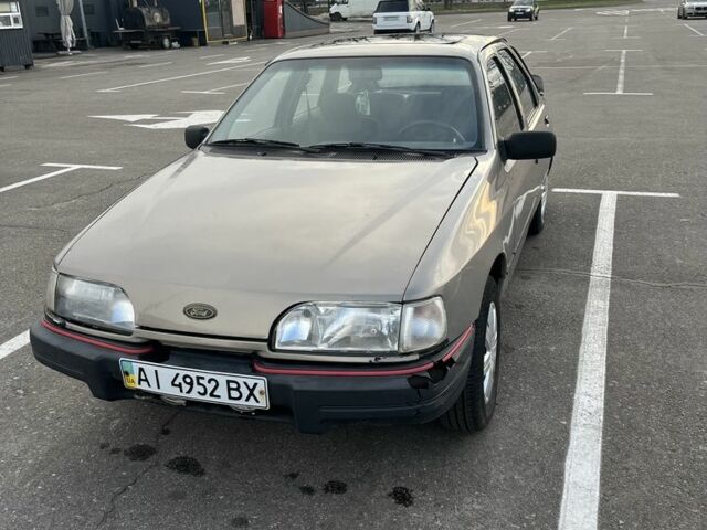 Серый Форд Сиерра, объемом двигателя 2 л и пробегом 100 тыс. км за 750 $, фото 1 на Automoto.ua