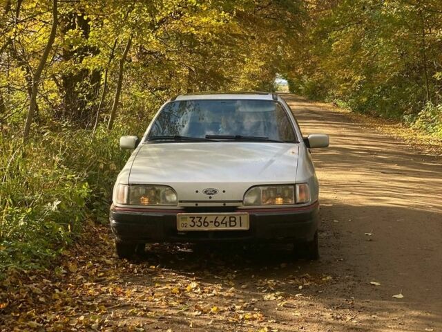 Серый Форд Сиерра, объемом двигателя 2 л и пробегом 240 тыс. км за 1250 $, фото 1 на Automoto.ua