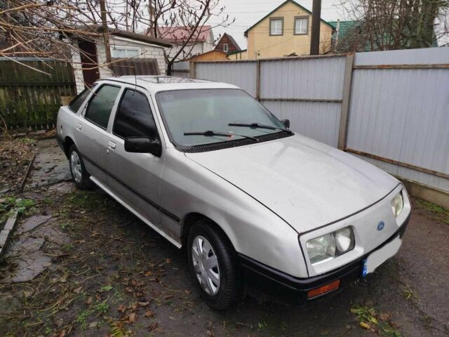 Серый Форд Сиерра, объемом двигателя 2 л и пробегом 2 тыс. км за 945 $, фото 1 на Automoto.ua