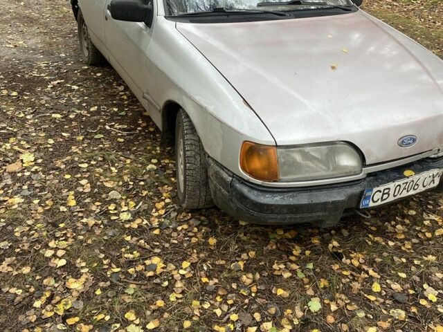 Серый Форд Сиерра, объемом двигателя 2 л и пробегом 125 тыс. км за 500 $, фото 1 на Automoto.ua