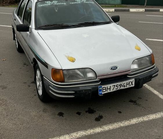Серый Форд Сиерра, объемом двигателя 1.8 л и пробегом 3 тыс. км за 751 $, фото 1 на Automoto.ua