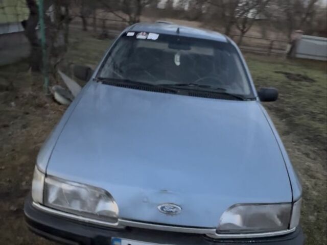 Серый Форд Сиерра, объемом двигателя 2 л и пробегом 99 тыс. км за 587 $, фото 1 на Automoto.ua