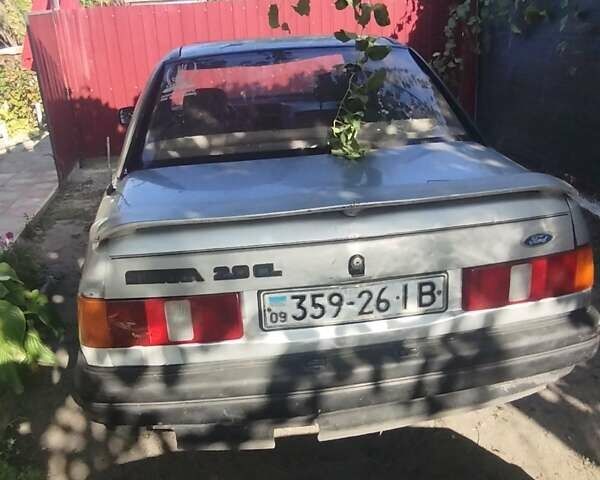 Серый Форд Сиерра, объемом двигателя 2 л и пробегом 200 тыс. км за 300 $, фото 1 на Automoto.ua