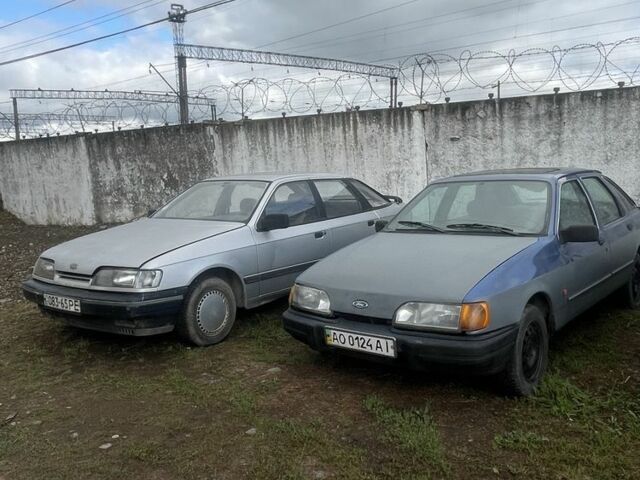 Сірий Форд Сієрра, об'ємом двигуна 2 л та пробігом 36 тис. км за 700 $, фото 1 на Automoto.ua