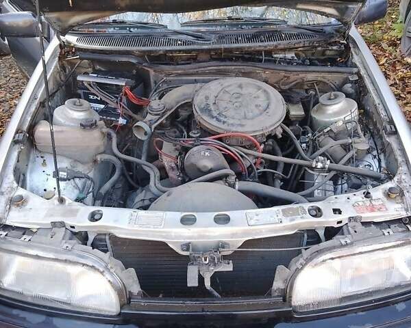 Серый Форд Сиерра, объемом двигателя 2 л и пробегом 500 тыс. км за 1000 $, фото 1 на Automoto.ua