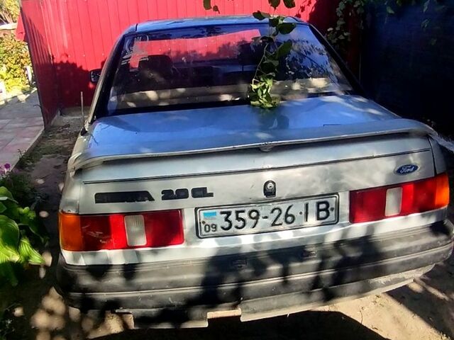 Серый Форд Сиерра, объемом двигателя 2 л и пробегом 0 тыс. км за 300 $, фото 1 на Automoto.ua