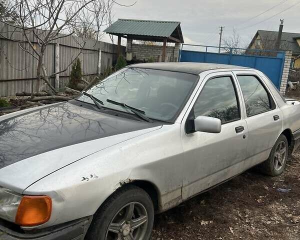 Серый Форд Сиерра, объемом двигателя 2 л и пробегом 170 тыс. км за 630 $, фото 1 на Automoto.ua