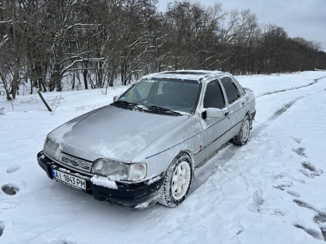 Сірий Форд Сієрра, об'ємом двигуна 2 л та пробігом 160 тис. км за 557 $, фото 1 на Automoto.ua