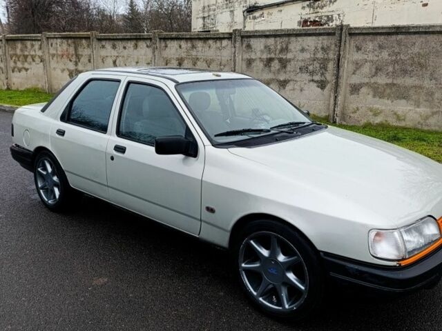 Серый Форд Сиерра, объемом двигателя 2 л и пробегом 13 тыс. км за 2200 $, фото 1 на Automoto.ua