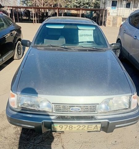 Серый Форд Сиерра, объемом двигателя 0 л и пробегом 250 тыс. км за 3000 $, фото 1 на Automoto.ua