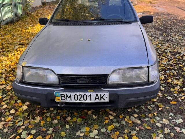 Серый Форд Сиерра, объемом двигателя 1.8 л и пробегом 97 тыс. км за 1100 $, фото 1 на Automoto.ua
