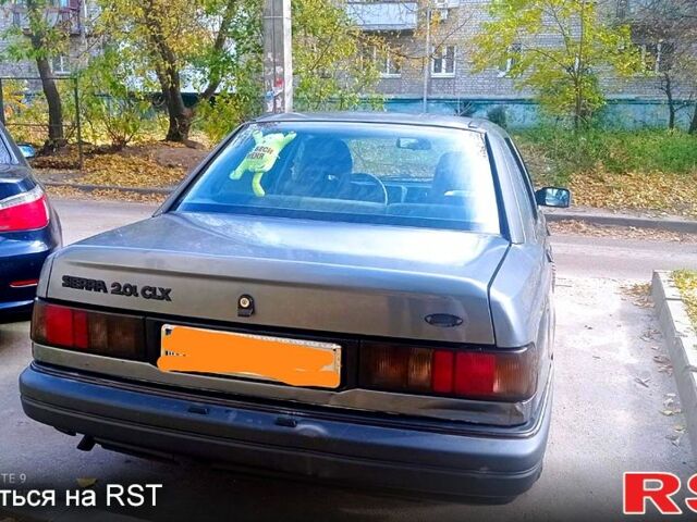 Серый Форд Сиерра, объемом двигателя 2 л и пробегом 350 тыс. км за 900 $, фото 1 на Automoto.ua